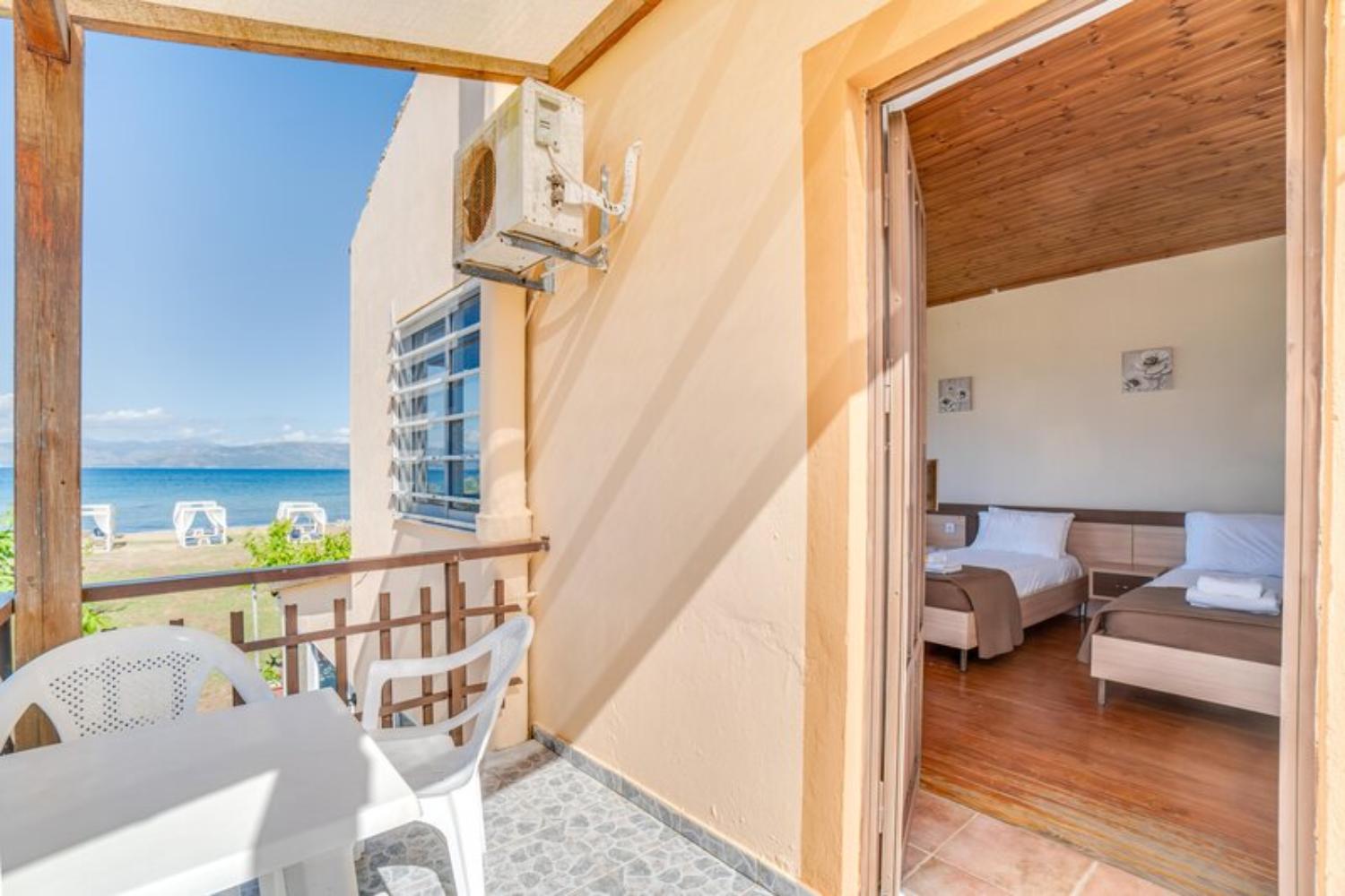 Tiara Holidays - Saint Peter Bay - Sidesea Apartment upper floor terasa